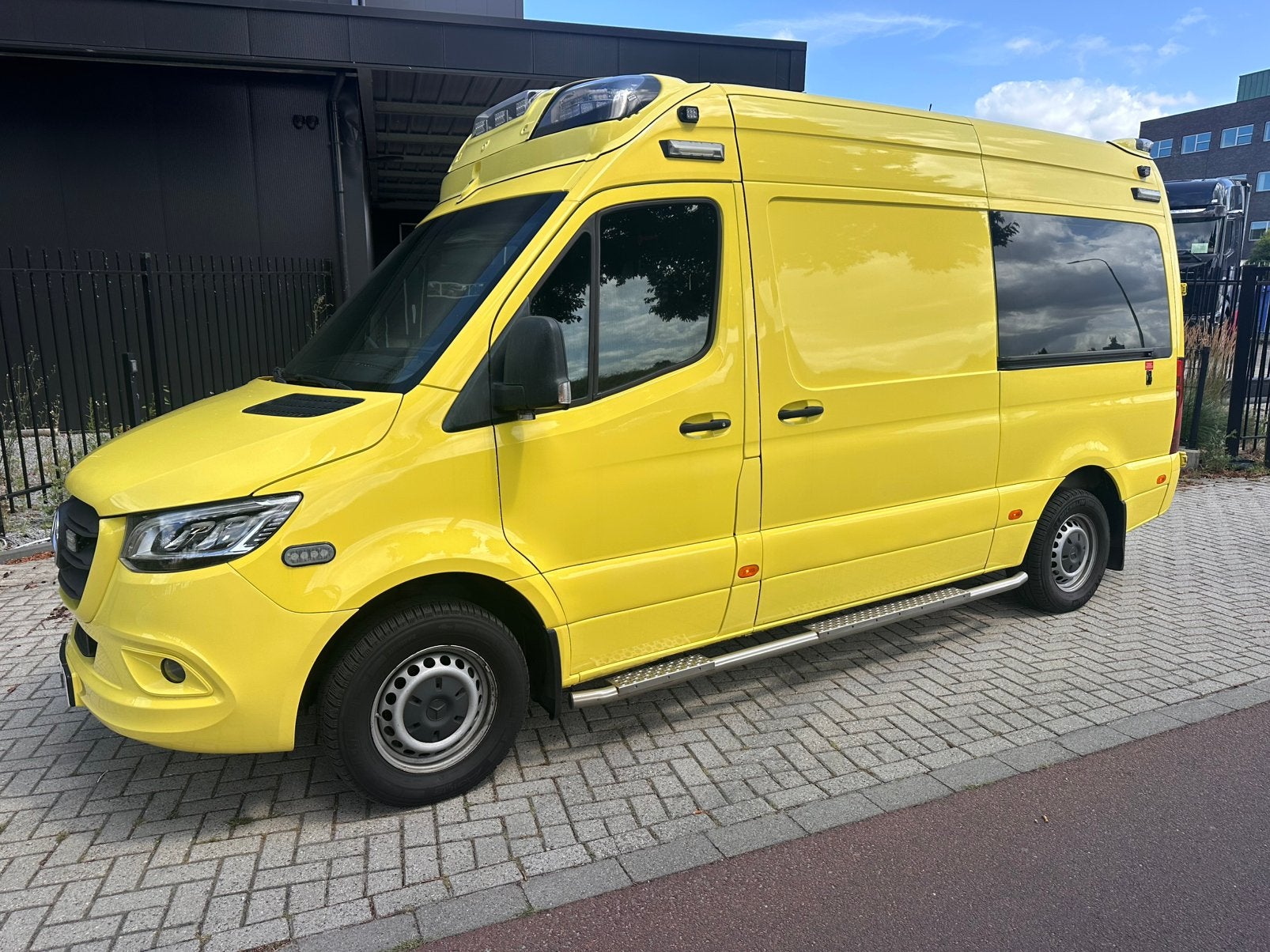 Mercedes 319 / ambulance, Auto's, Mercedes-Benz, Automaat, 4 zetels, Achterwielaandrijving, Euro 6