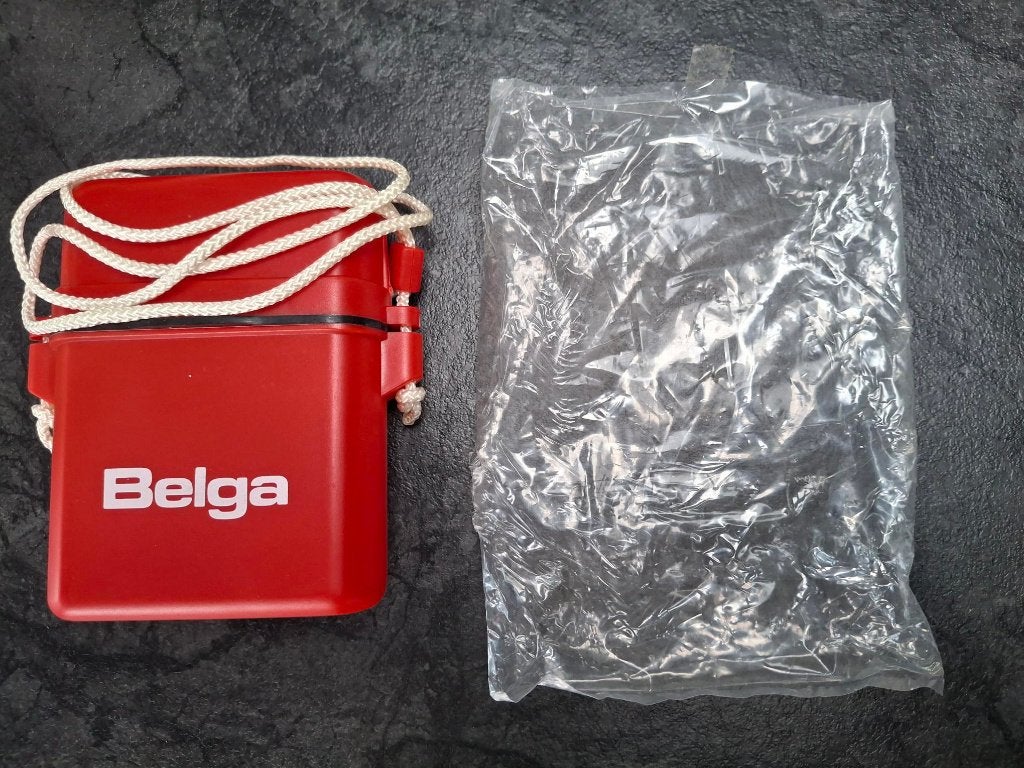 porte cigarettes Belga neuf jamais utilisé, Collections, Articles de fumeurs, Briquets & Boîtes d'allumettes, Enlèvement ou Envoi