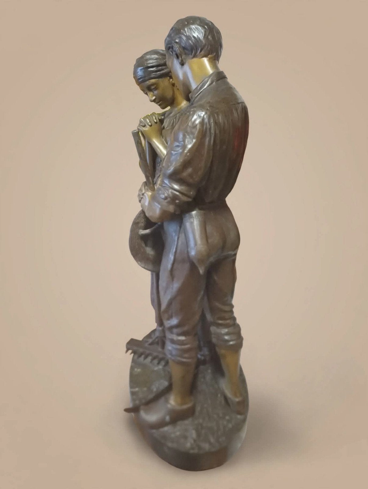 Groot Angelus beeld - Biddend Boerenpaar - 67cm / 14,7kg, Antiek en Kunst, Ophalen of Verzenden, Koper