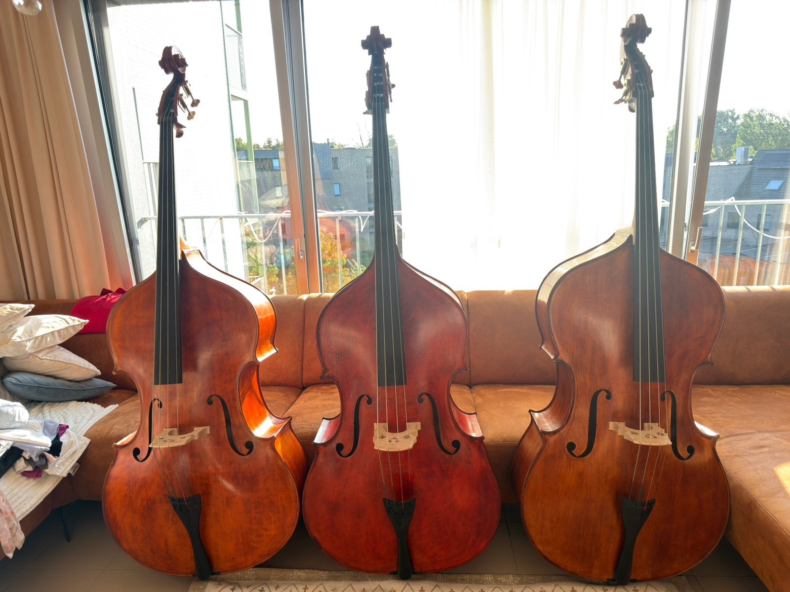 3 handgemaakte contrabassen 3/4 massief hout 3250 per stuk, Ophalen, Gebruikt, 3/4-contrabas