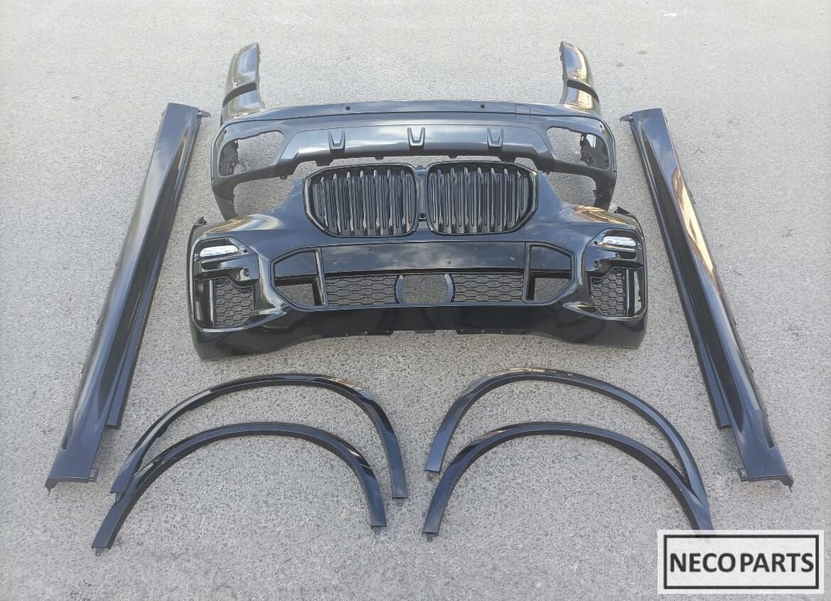 BMW X5 G05 M PAKKET BUMPER ZIJSKIRTS ALLES LEVERBAAR, Auto-onderdelen, Gebruikt, -, Ophalen of Verzenden, Achter