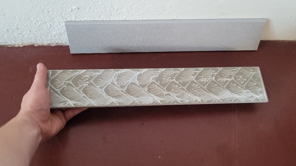 . Plinthes 8x45 cm,  411p = 185 mètres linéaires NOUVELLES, Neuf, Carrelage de sol, Céramique, Enlèvement