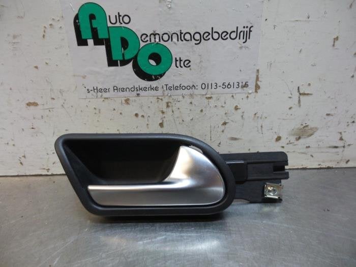 Poignée portière 2portes droite d'un Volkswagen Golf (Golf, Volkswagen, -, Utilisé, -