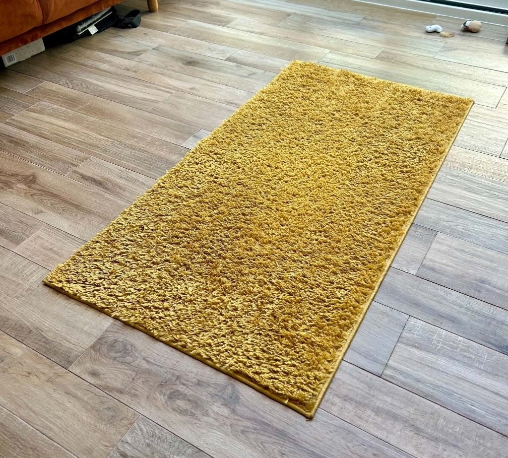 Tapijt / Vloerkleed - Oker / Geel - Middelgroot - Hoogpolig, Huis en Inrichting, Stoffering | Tapijten en Vloerkleden, Ophalen