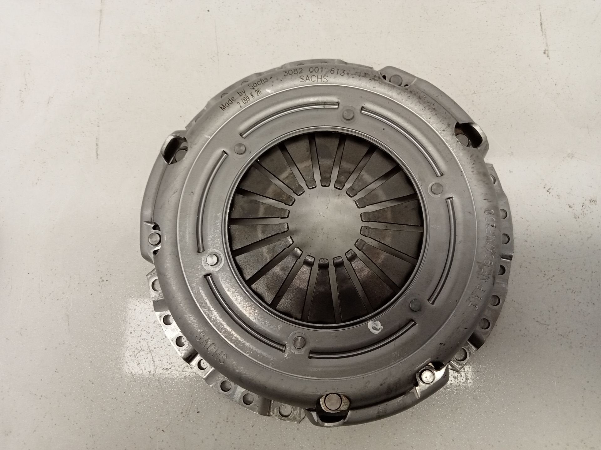 Disque d'embrayage neuf pour VW Up! 1.0 MPI !, Volkswagen, Volkswagen AG, Vw@volkswagen.de, Utilisé
