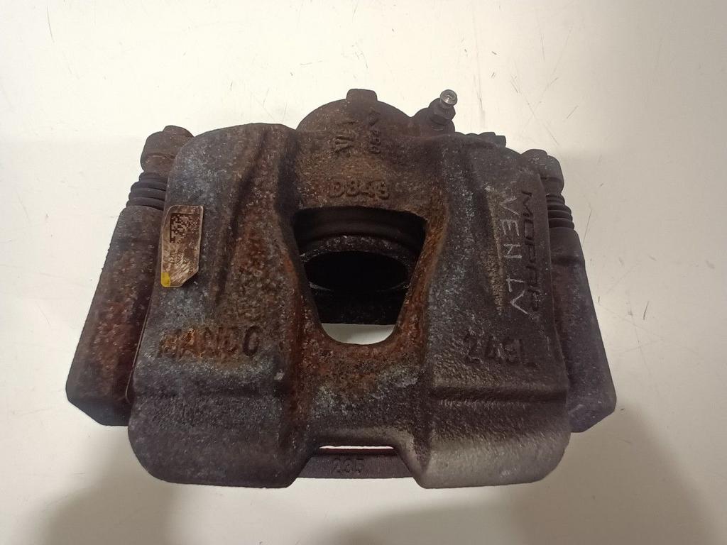 Remklauw links voor Fiat 500X, Auto-onderdelen, Onderdelen@venauto.nl, Van der Ven Autorecycling B.V., Gebruikt, Ettenseweg 76, 4706 PB Roosendaal, The Netherlands