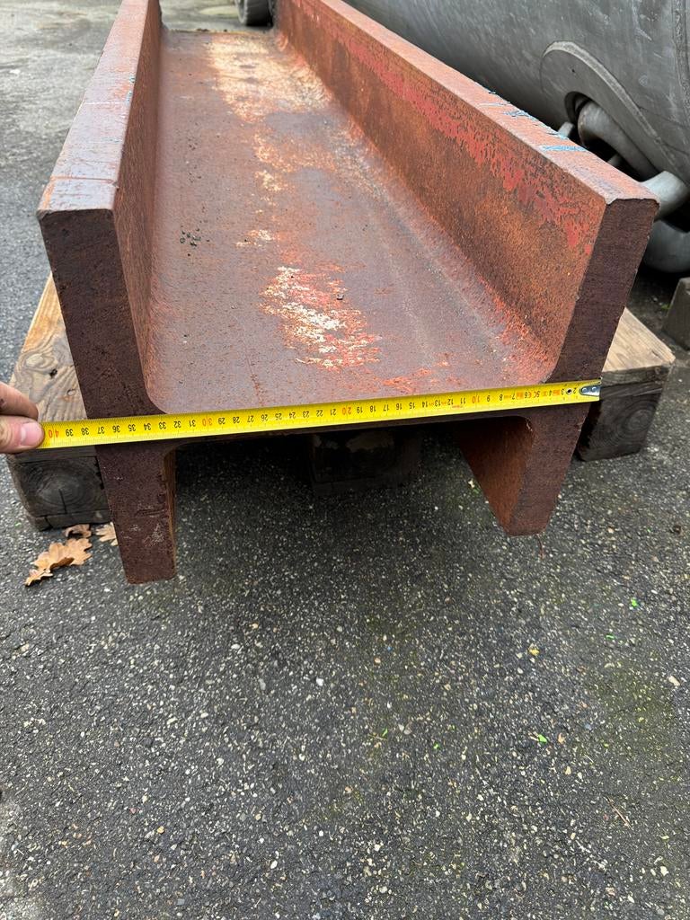 HEM 340 1,77 m de long 500 kg, Enlèvement, Comme neuf