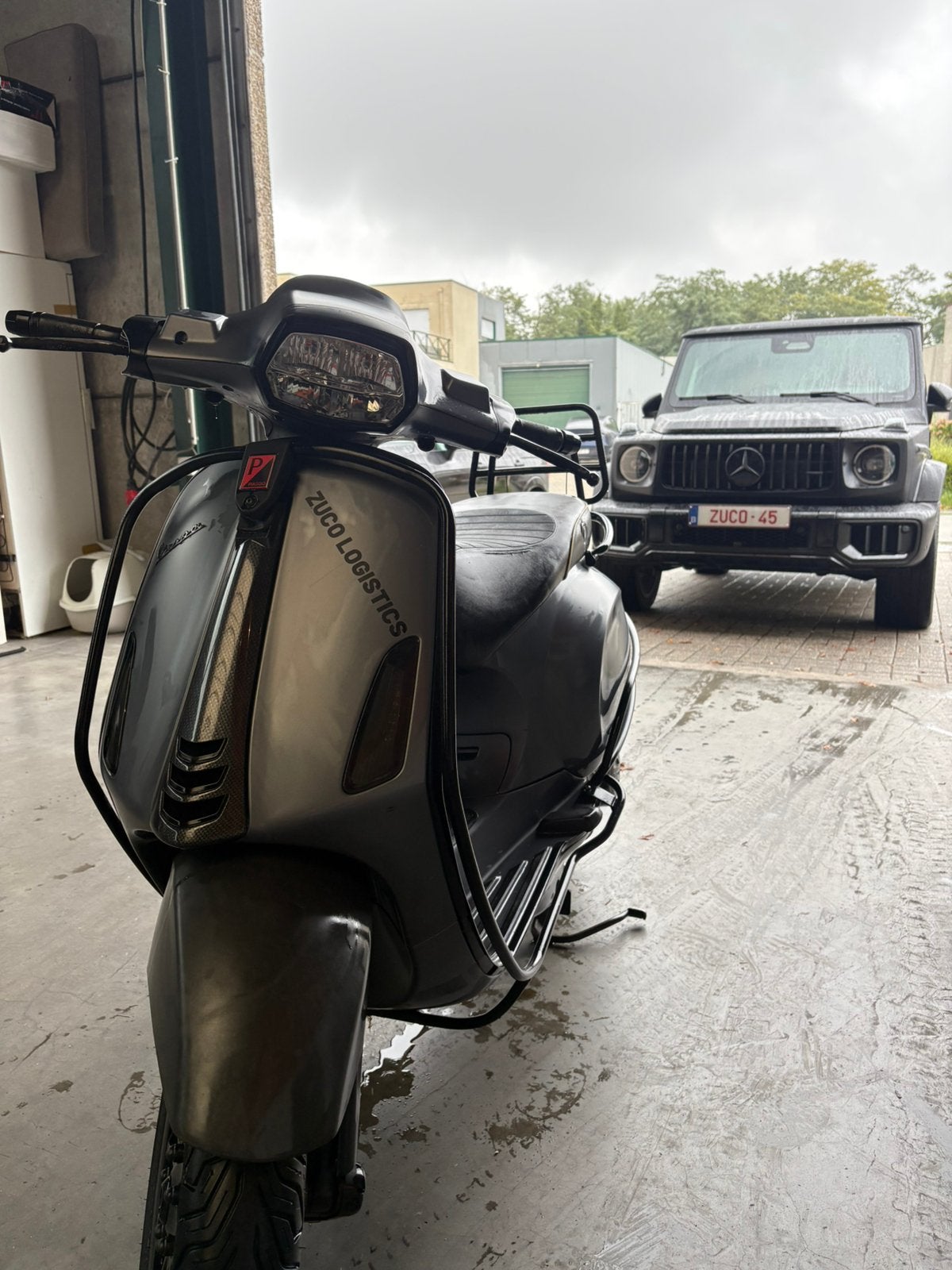 Vespa Sprint Piaggio gris métallisé — 14 900 km, Enlèvement, Comme neuf