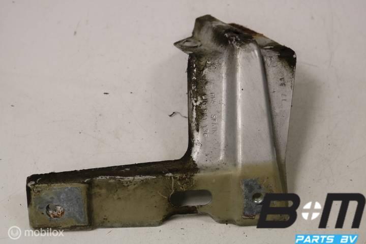 Spatscherm steun RV (bijrijderskant) VW Golf 4 Variant 1999, Gebruikt