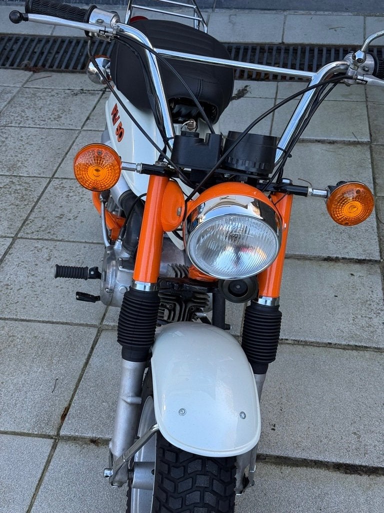 SUZUKI RV 50, 49 cc, Klasse B (45 km/u), 4 versnellingen, Ophalen