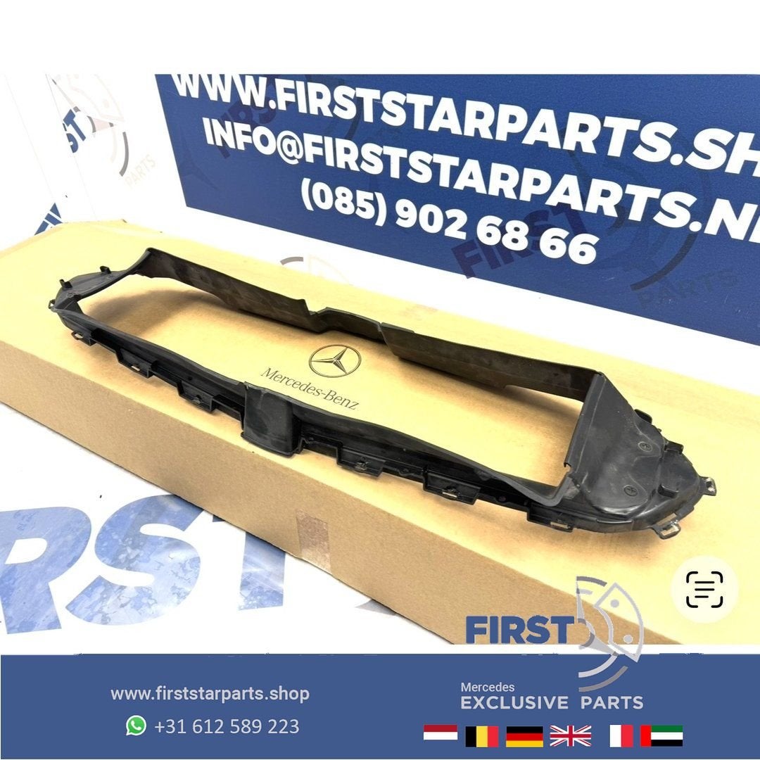 W206 BUMPER GRIL HOUDER VOORZIJDE A2065056600 VOORBUMPER HOU, Auto-onderdelen, Gebruikt, -, Ophalen of Verzenden, Bumper