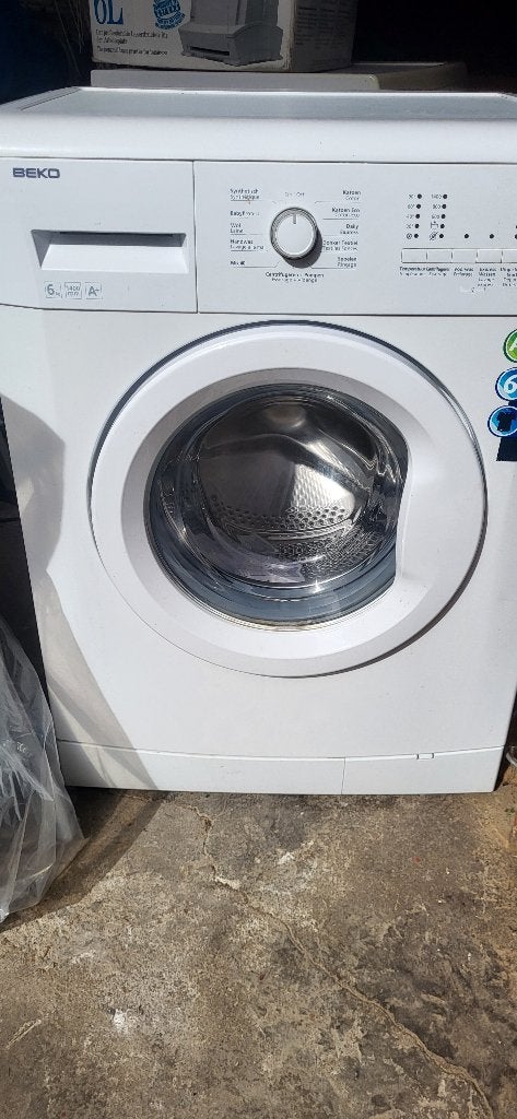 Machine à laver, 1200 à 1600 tours, 6 à 8 kg, Classe énergétique A ou plus économe, Chargeur frontal