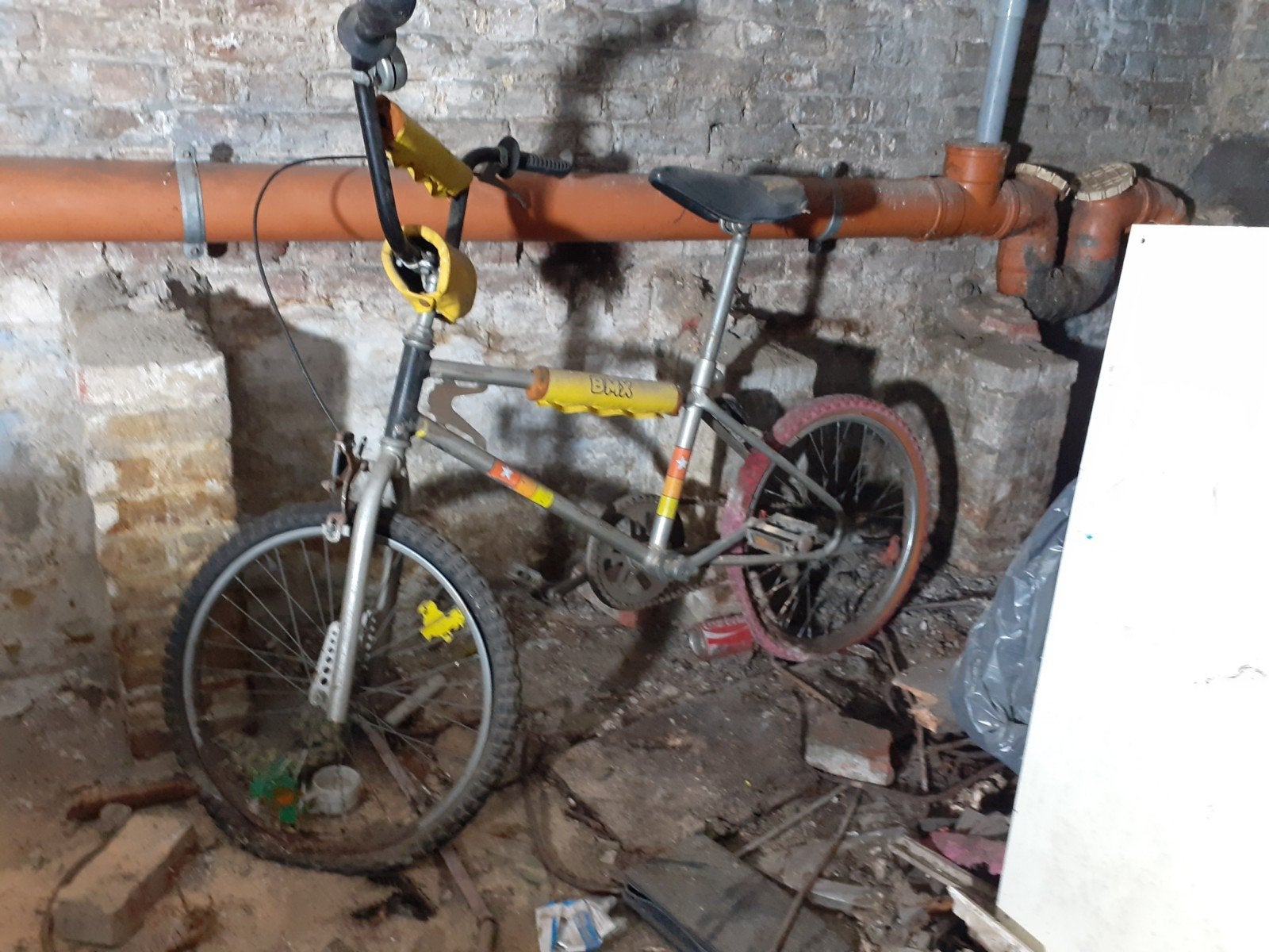 BMX keldervondst, Fietsen en Brommers, Ophalen