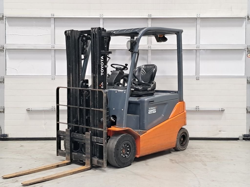 TOYOTA 8FBMKT25, 2000 tot 3000 kg, Elektrisch, Heftruck, TOYOTA
