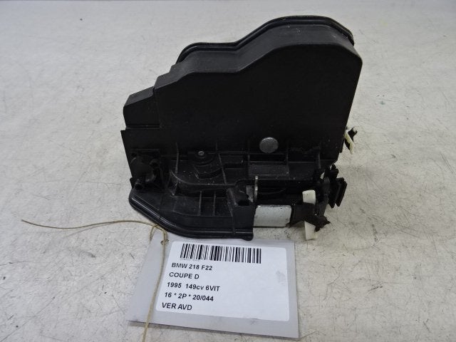 SERRURE DE PORTE AVANT DROITE BMW 2 serie (F22) (7229458), Utilisé, Avant, BMW