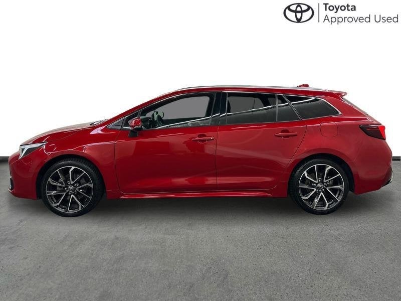 Toyota Corolla TS 2.0 HEV Premium, Rouge, Euro 6, Noir, 5 portes