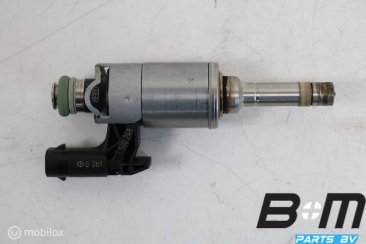 Injector VW Scirocco 1.4 TSI CZC 04E906036E, Gebruikt