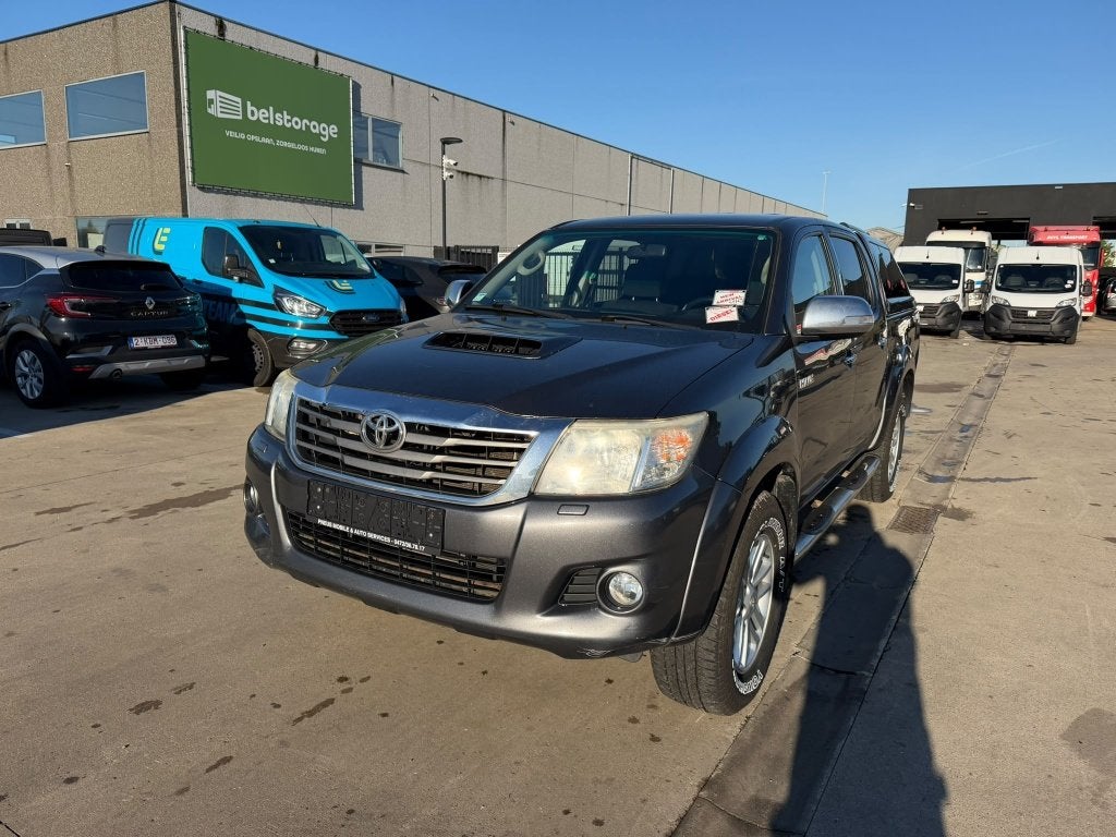 Toyota Hilux ( Stock ID 41769) — 3