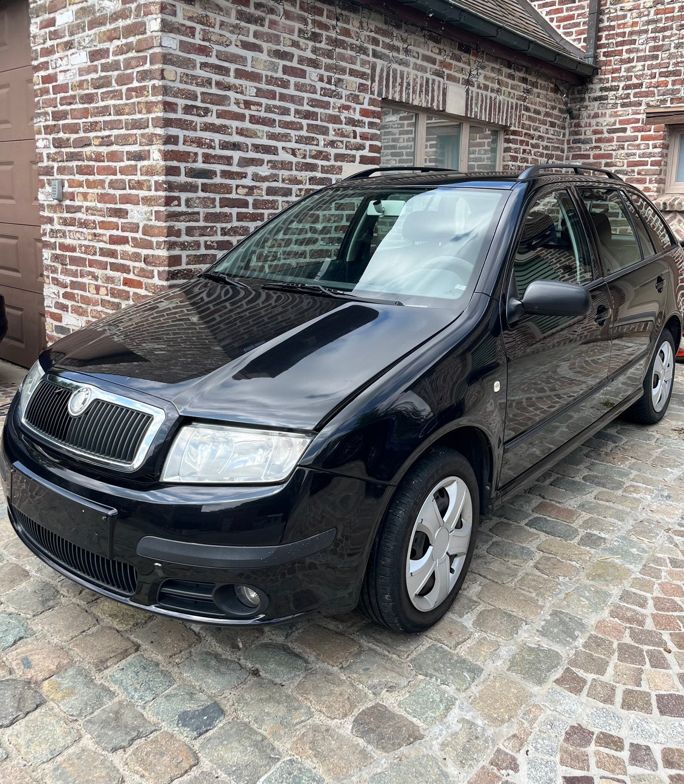 Skoda fabia *benzine*, Autos, Skoda, Achat, Boîte manuelle, Noir, 5 portes