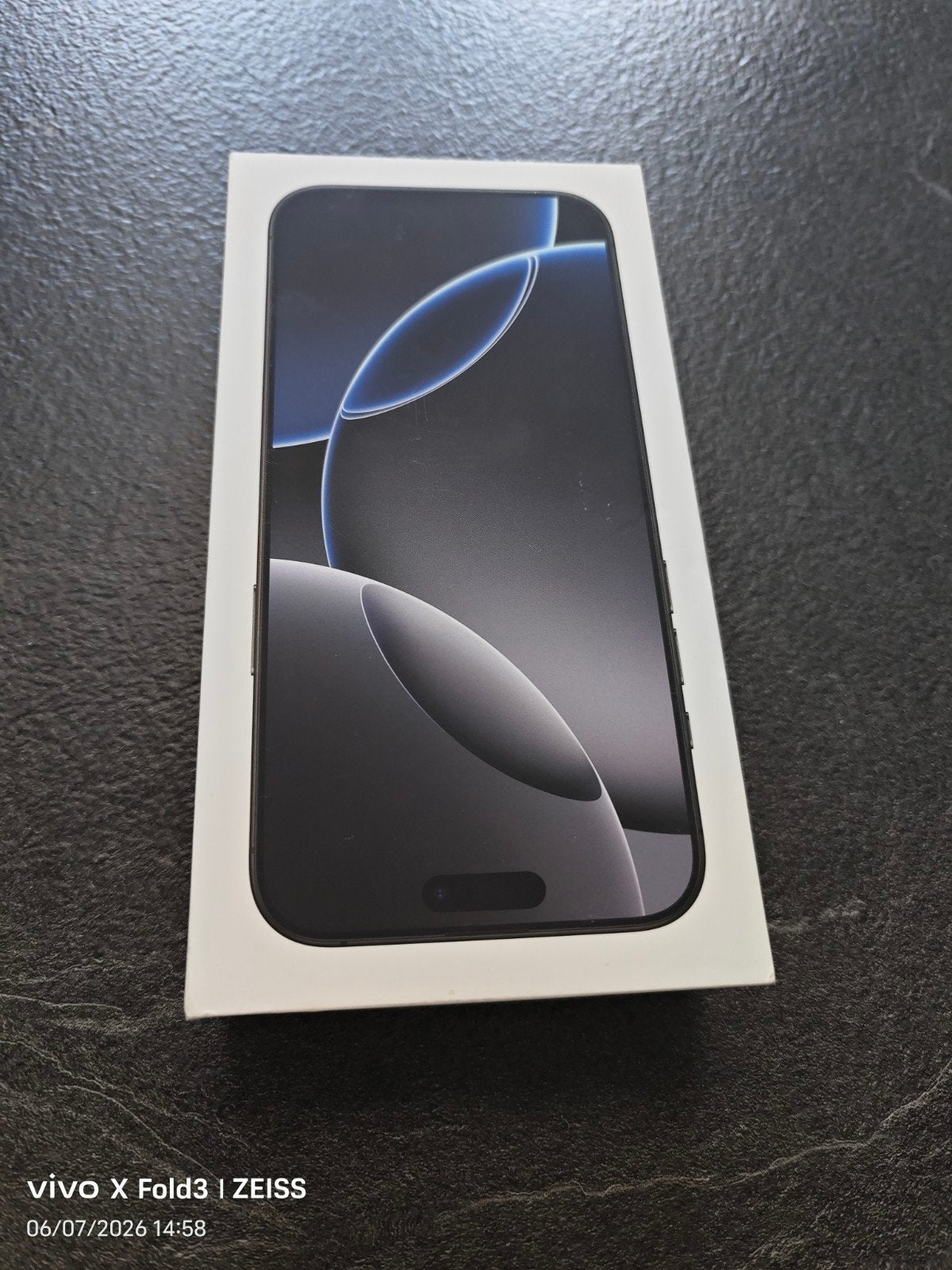 Iphone 16 pro max 256 gigas noir , état nickel vente échange, Argent, IPhone 16