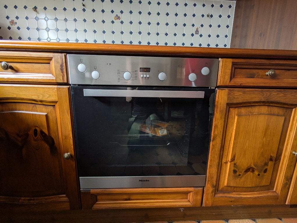 Miele oven + kookplaat – zeer goede staat – €250, Elektronische apparatuur, Ophalen, Oven, Zo goed als nieuw, Inbouw