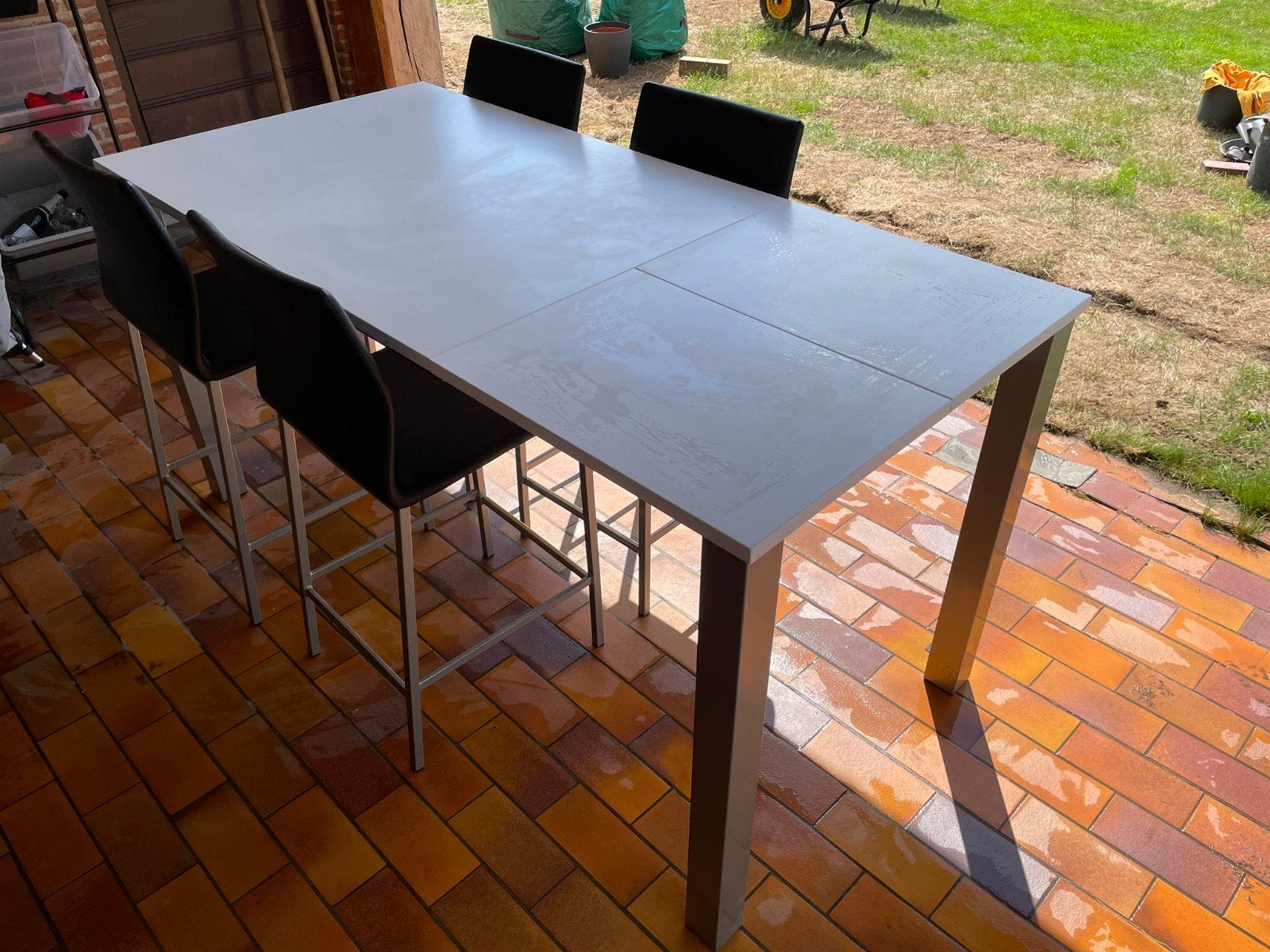 hoge tafel (uitschuifbaar) met 4 barstoelen, Ophalen, Gebruikt