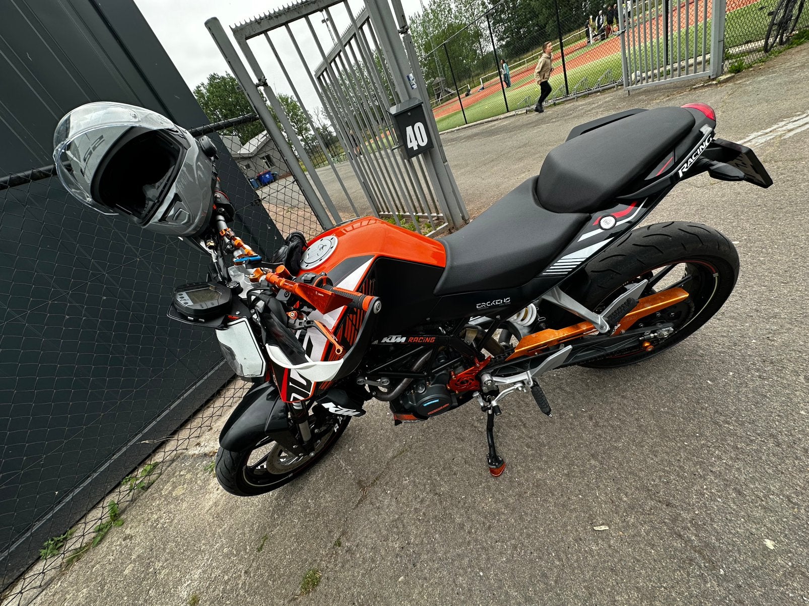 Ktm duke 125cc, Motoren, Occasion, 125 cc, 11 kW of minder, Handgeschakeld