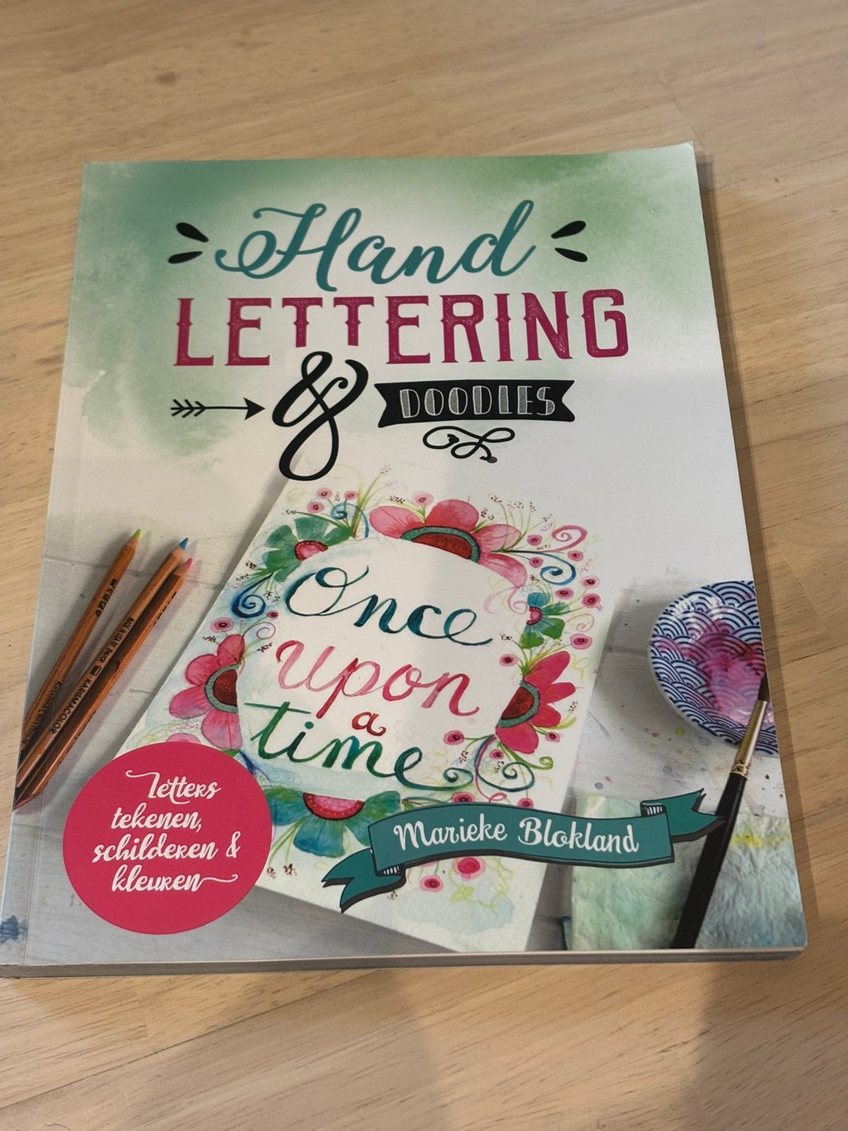 Handletter en tekenboeken, Enlèvement, Comme neuf