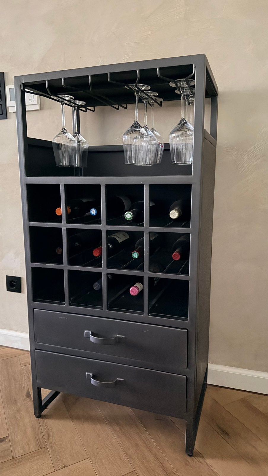 Wijnkastje gunmetal, Maison & Meubles, Enlèvement, Utilisé, Métal, 5 à 15 bouteilles