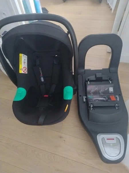 À vendre : set complet pour les sorties de bébé 0-9 mois, Enfants & Bébés, Enlèvement, Utilisé, Autres marques, Modèle duo