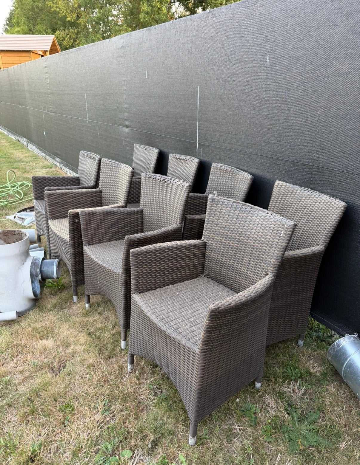 Gratis af te halen: 8 x buitenstoelen, Ophalen, Gebruikt, Tuinset
