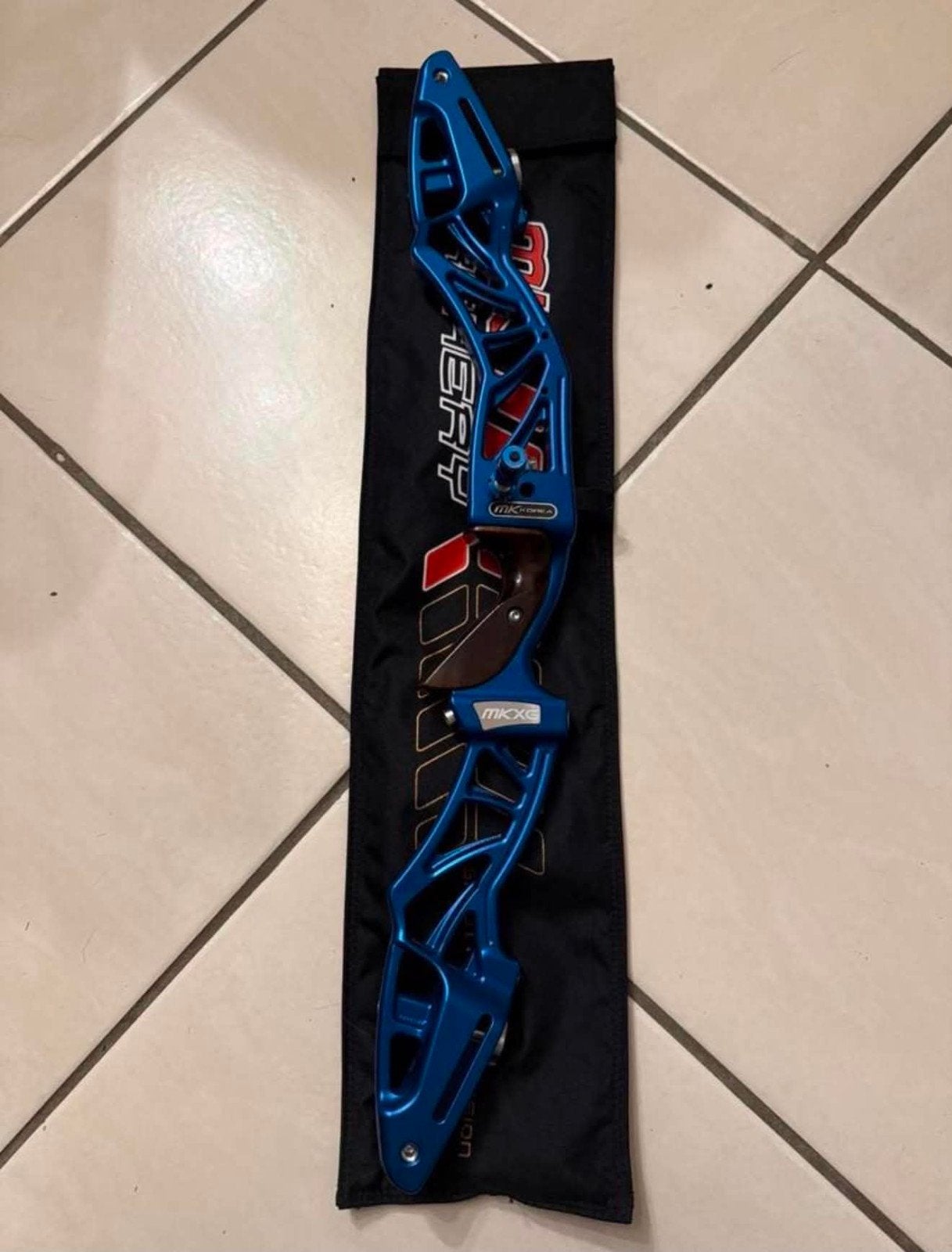 Mk handvat model XG rechtshandig, Sport en Fitness, Handboogschieten, Ophalen, Zo goed als nieuw