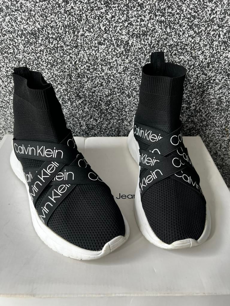 Te koop schoeoen CK, Enlèvement, Comme neuf