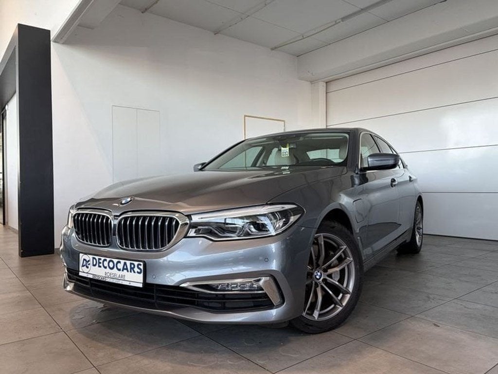 BMW 530 530e - M Velgen / Sfeerverlichting / Keyless / Indu, Autos, BMW, Argent ou Gris, 5 portes, Automatique, 184 ch
