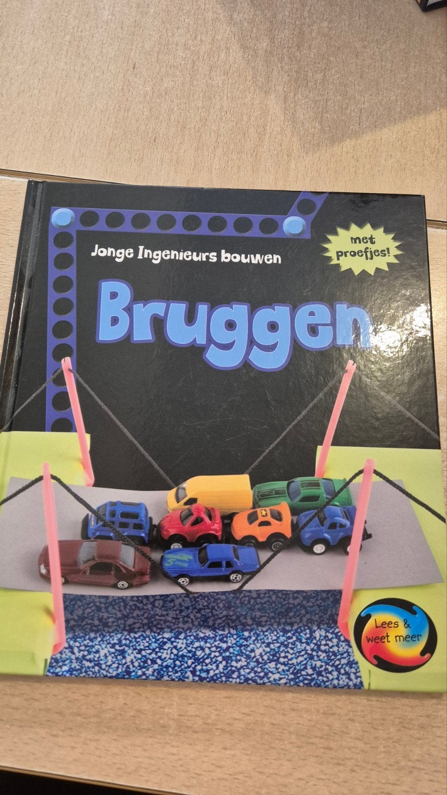 Bruggen bouwen, Ophalen, Zo goed als nieuw, Overige onderwerpen, Geschikt voor kinderen
