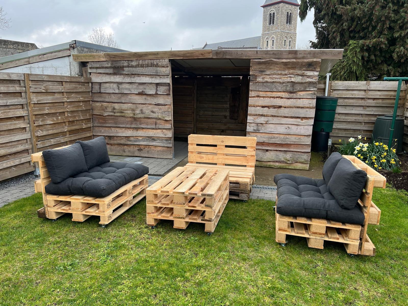 Loungeset gemaakt uit 12 euro palletten., Tuin en Terras, Ophalen, 6 zitplaatsen, Zo goed als nieuw, Loungeset
