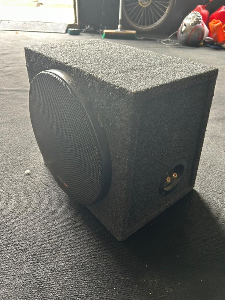 Phoenix gold woofer in basskast, Auto diversen, Autospeakers, Ophalen, Zo goed als nieuw