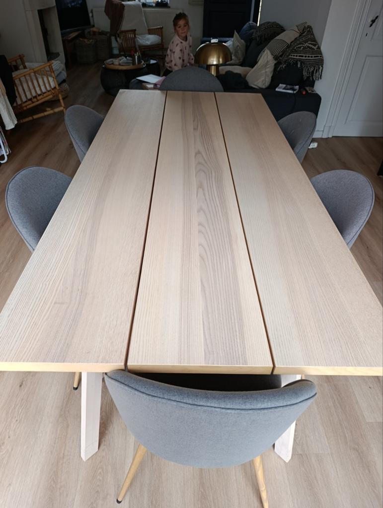 Table salle a manger, Enlèvement