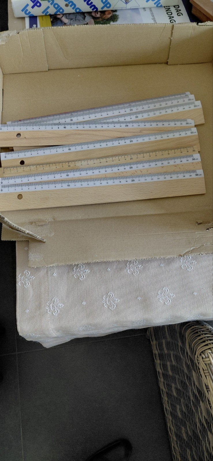 bâtonnets de mesure 30 cm neufs - 8 pièces, Enlèvement ou Envoi, Neuf