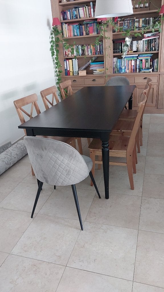 table avec 8 chaises, Enlèvement, Utilisé, IKEA, 6 à 8 chaises