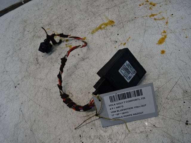 COMPUTER BRANDSTOFPOMP Golf VII (AUA) (5Q0906121N), Gebruikt, Volkswagen, Volkswagen AG, Kundenbetreuung@volkswagen.de