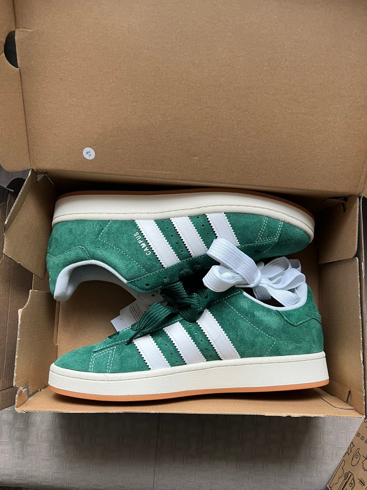 Adidas campus groen, Kleding | Heren, Schoenen, Overige kleuren, Sportschoenen, Nieuw, Ophalen of Verzenden