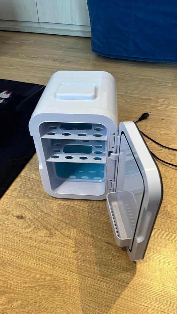 Mini fridge 8l, Ophalen of Verzenden, Zo goed als nieuw