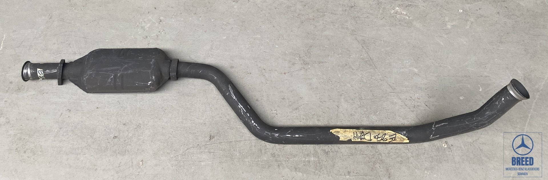 NOS voorpijp voordemper Mercedes-Benz W124 E250 D E250 TD, Neuf, -, Enlèvement, -