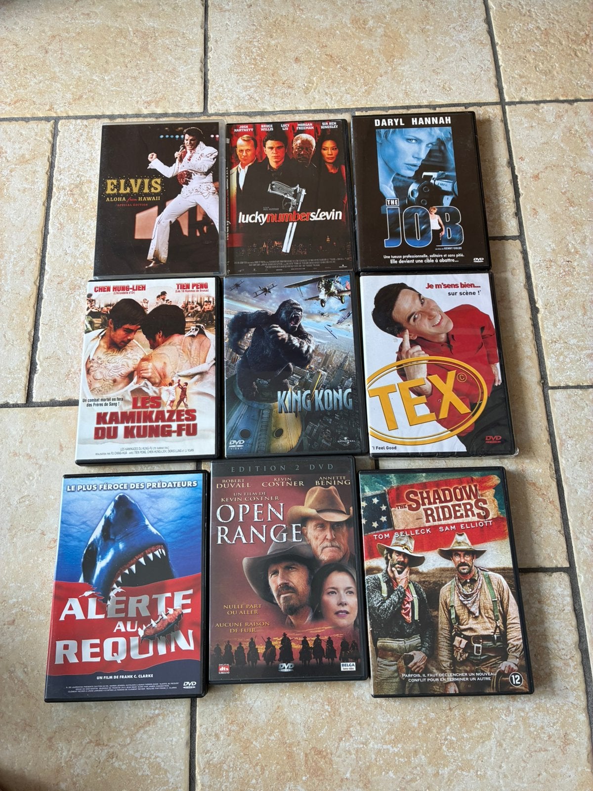 Lot de 60 DVD, Enlèvement, Comme neuf