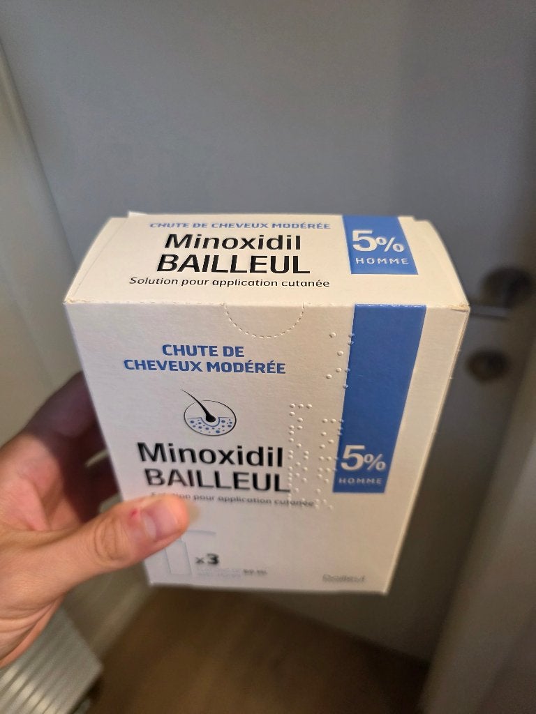 Minoxidil 5%, Bijoux, Sacs & Beauté, Beauté | Soins des cheveux, Enlèvement ou Envoi, Neuf, Autres types