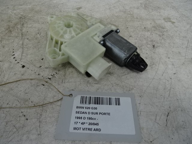 MOTEUR LEVE VITRE ELECTRIQUE ARRIÈRE DROIT 5 serie (G30), Utilisé, Petuelring 130
80809  München, DE, Arrière, BMW