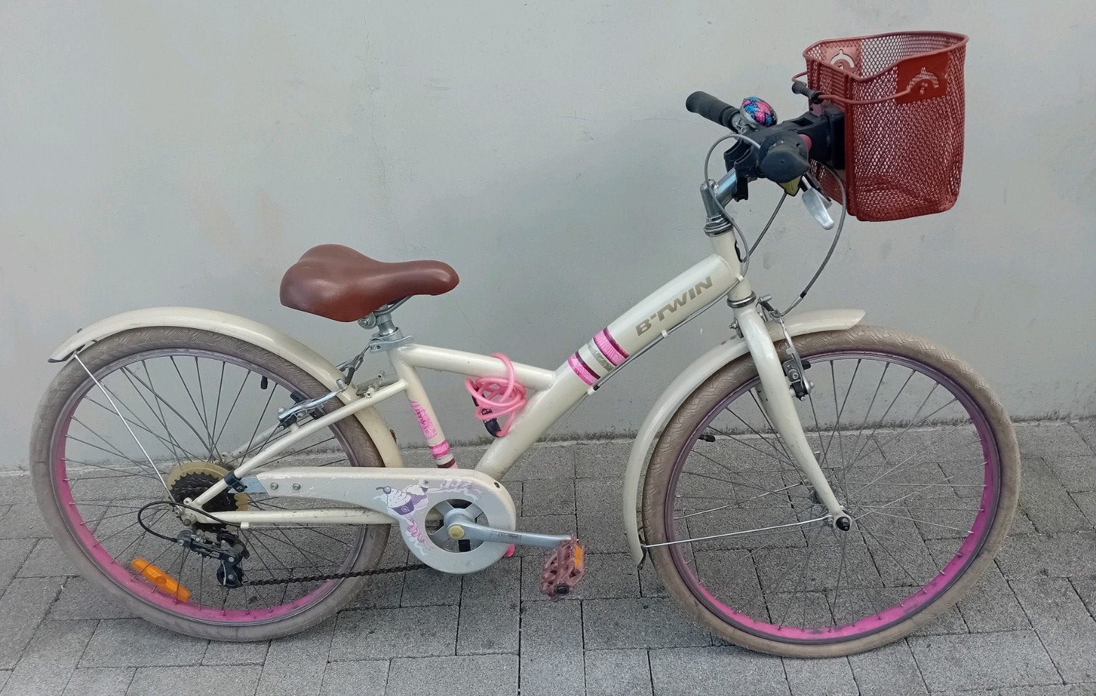 Meisjesfiets Btwin Poply 500 5speed 24inch NWP 249,90€ 🚴, Vélos & Vélomoteurs, Frein sur jante, Femmes, Enlèvement, Utilisé