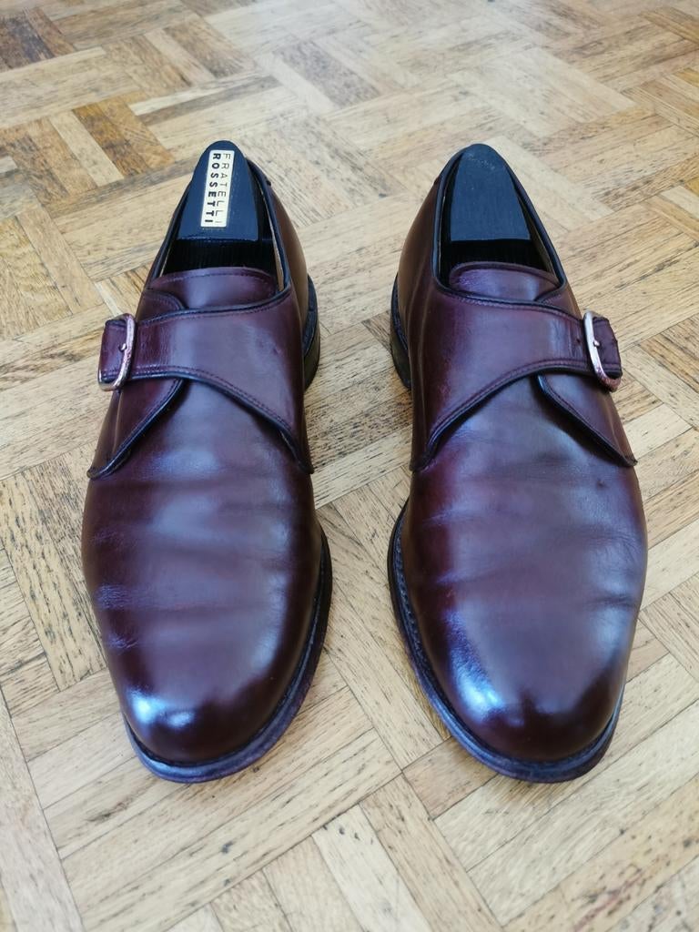 Westbury Allen Edmonds, Enlèvement ou Envoi, Porté
