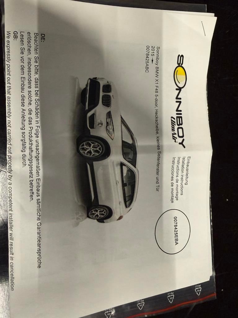 SONNIBOY AUTOZONWERING BMW X1 F48 2015-, Ophalen, Zo goed als nieuw